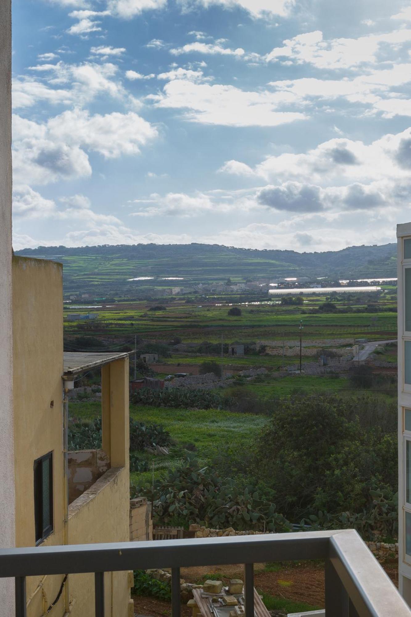 North Side Apartment 1 L-Imgarr Εξωτερικό φωτογραφία